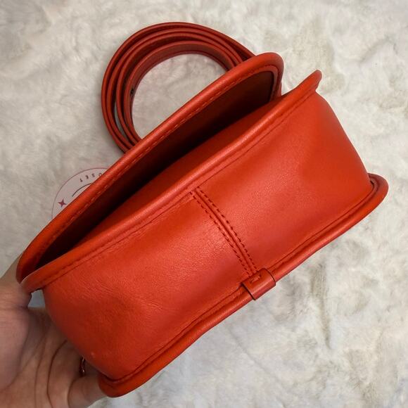 COACH Saddle 18 Shoulder Bag Crossbody - Picture 3 of 8